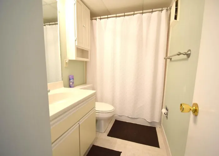 Apartment Harbour Island 302l
